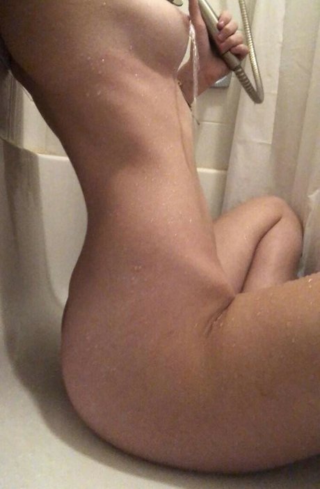 jem69710 xxx model pic