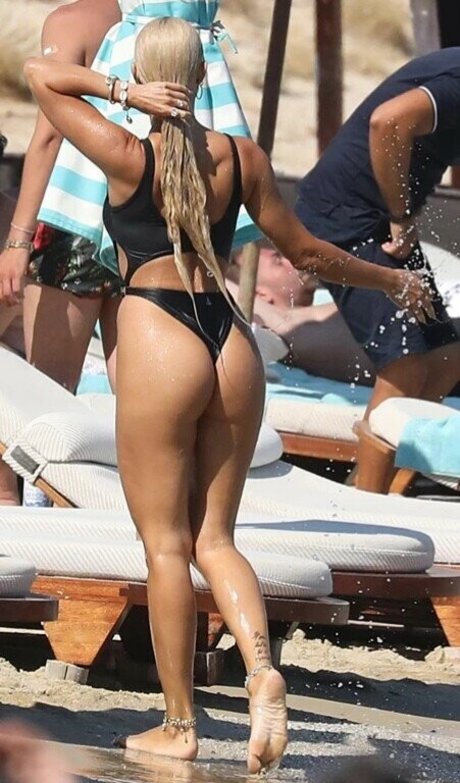 Ioanna Touni model exclusive images