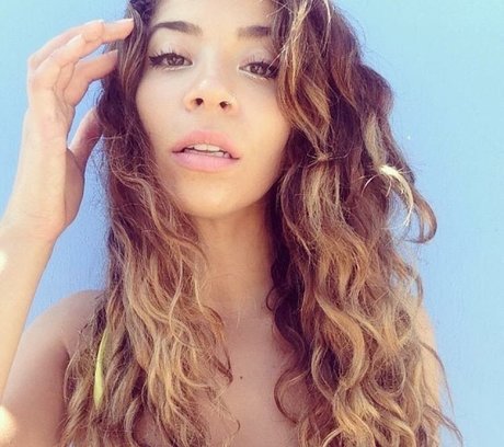 Natalia Jorquera model xxx pic