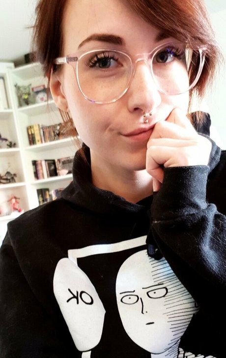 romisu erotic model photos