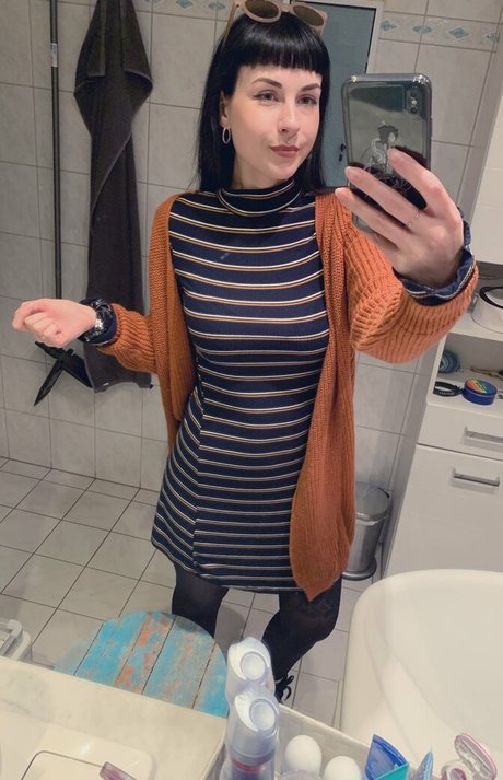 romisu pornstar top gallery