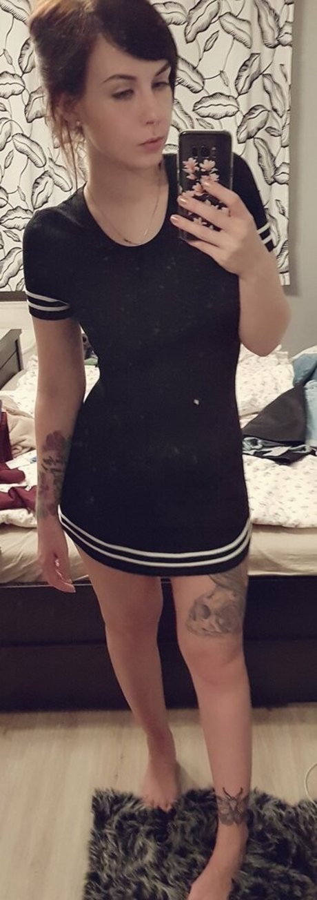 romisu xxx star archive