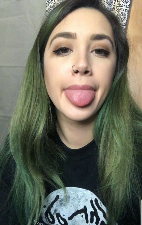 Shandude perfect pornstar pic