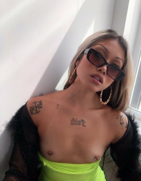 Sweetmaryjvne beautiful pornstar picture