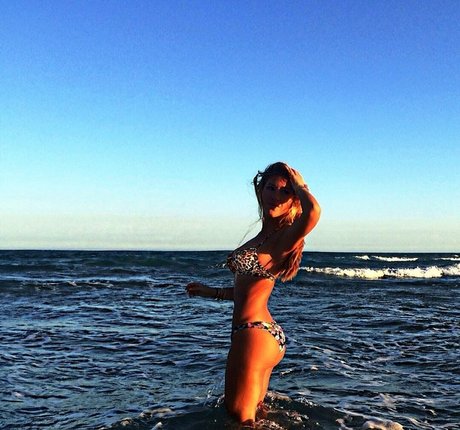 Laureen Pisciotta top model pic