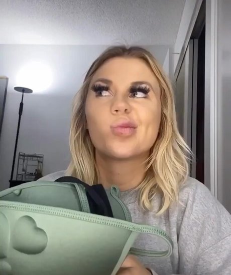 Phillybabbyy xxx model archive