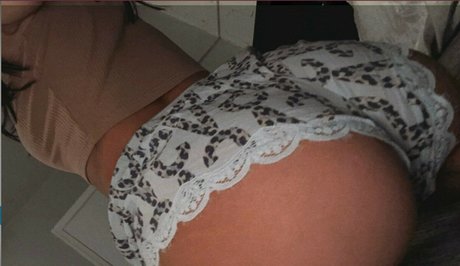 Emilyy Jayye pornstar perfect pics