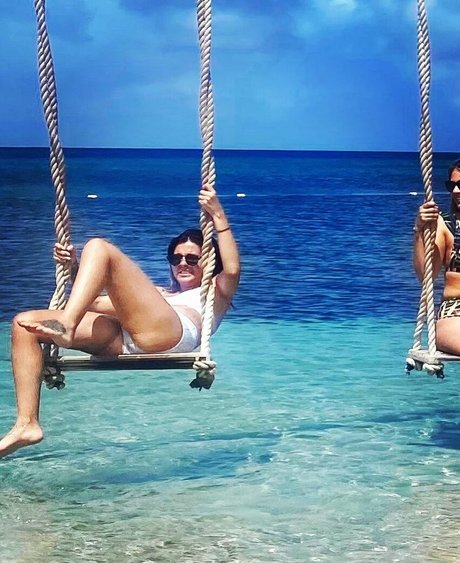 Lauren Layfield star high quality pictures