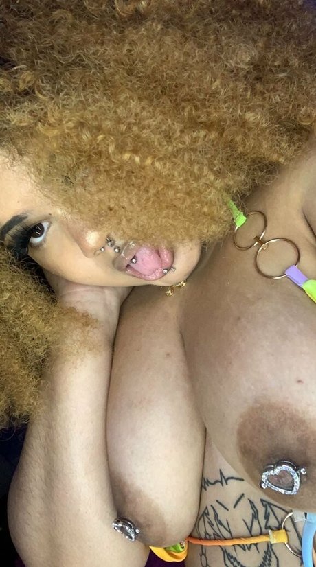 Sheismami model pretty gallery