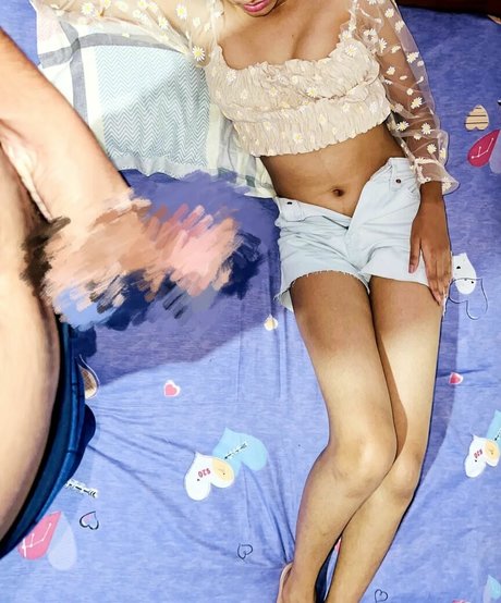 Neha Flex nude model images