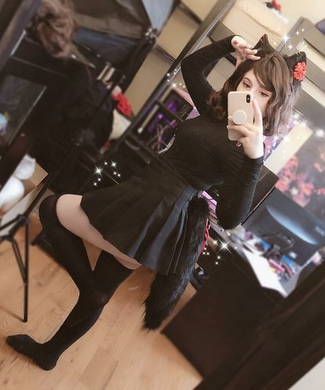 Lolia hime sex model galleries