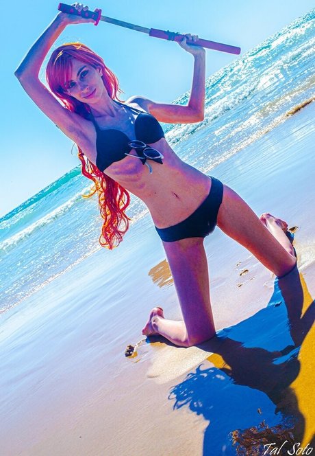 GoldBerry star erotic gallery