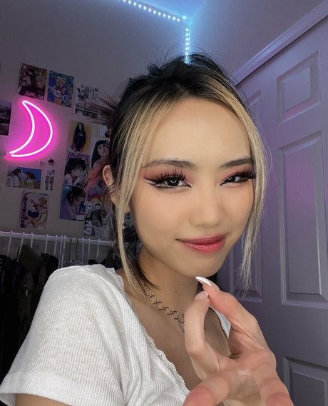 Chael dot high quality star img