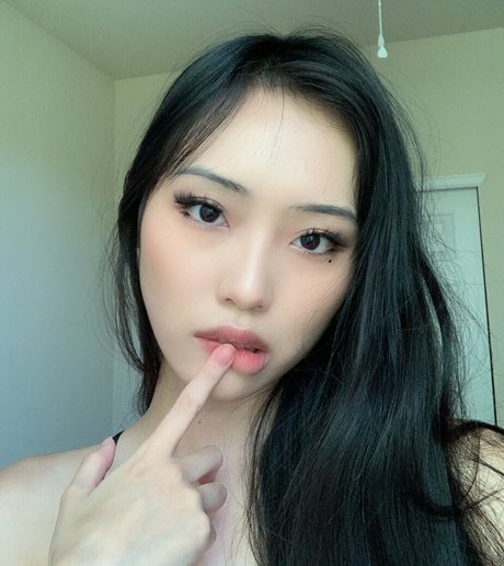 Chael dot erotic actress archive