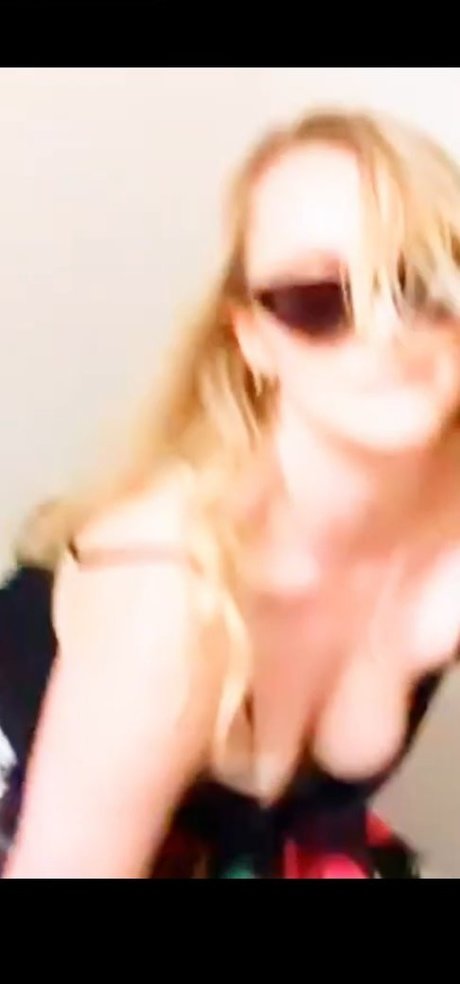 Evanna Lynch nudes pornstar photos