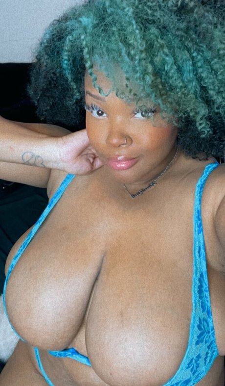 giantess onlyfans nudes galleries