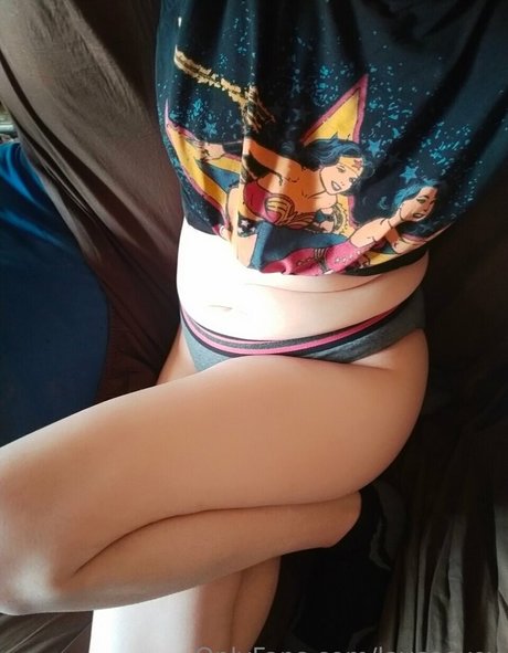 Laycee XoX xxx pornstar img