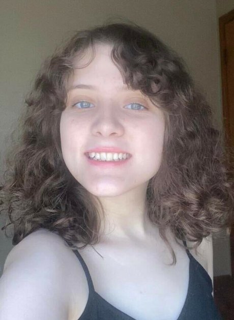 ApartmentFluffy7589 star hd images