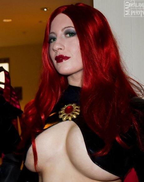 BelleChere model erotic gallery