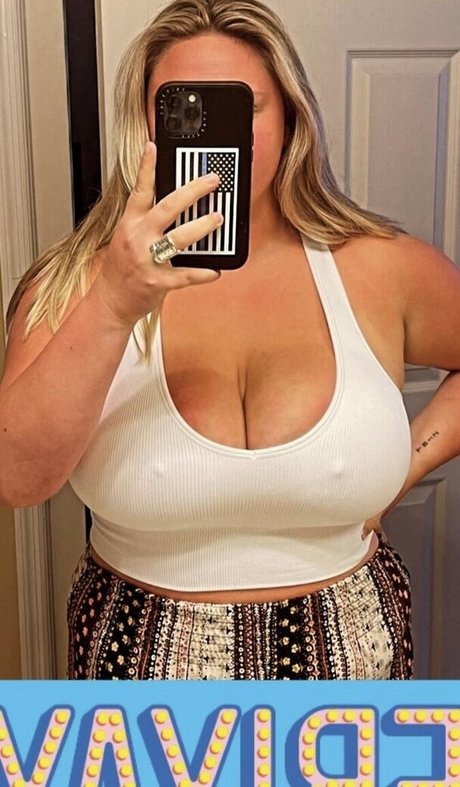 Emma Burzynski star sexy archive