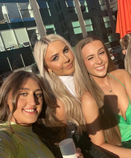 Beth Tucker art pornstar photo