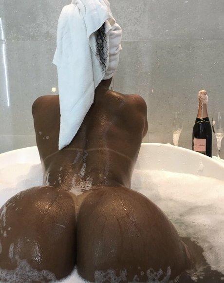 Vanessa Rodrigues star hot pic