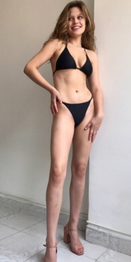 Giulia Gemelli hd model gallery