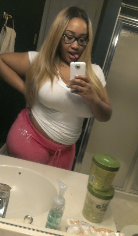 beautifulflowerchild star erotic img