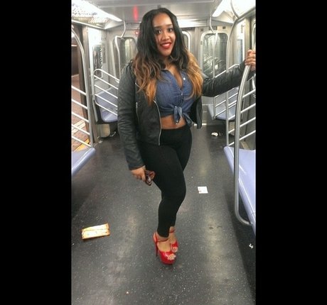 beautifulflowerchild art pornstar picture