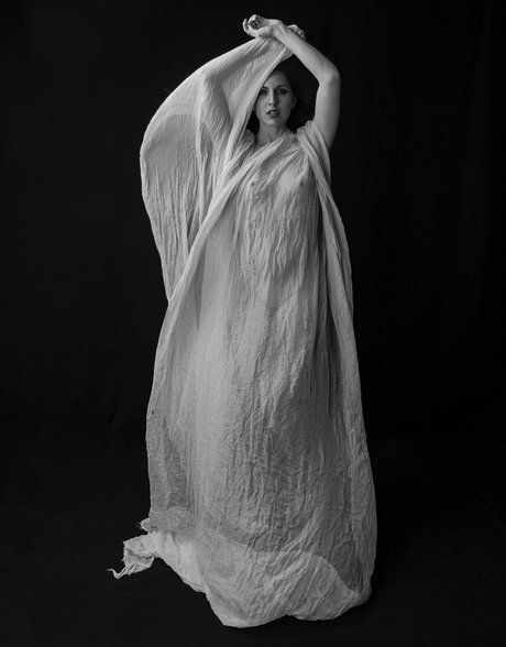 Michal Levinton model naked image