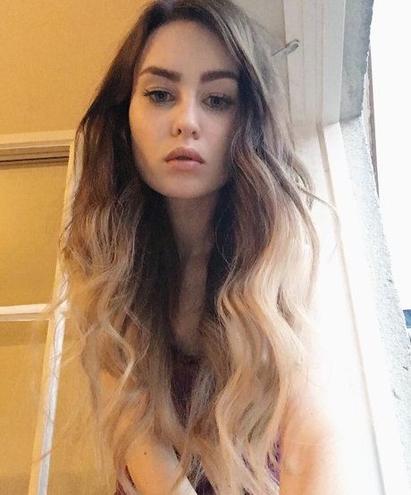 Naniheichou sex actress pics