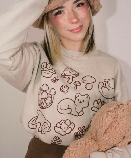 Shubble xxx model pictures