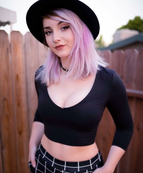 Helloiamkate model exclusive image