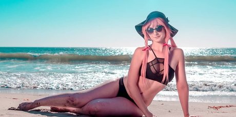 Helloiamkate sexy model pic