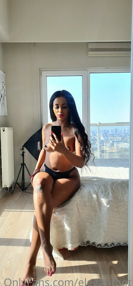 curvy muscle onlyfans sexy img