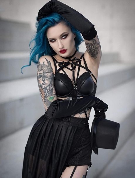 BlueAstrid pornstar hot gallery