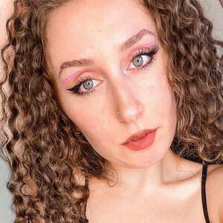 Catalina Ganea perfect model photos