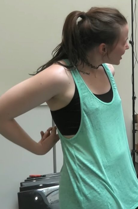 Aayley model high quality image