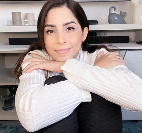 lightskin onlyfans art naked img