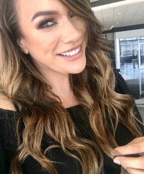 Lina Fanene pornstar galleries