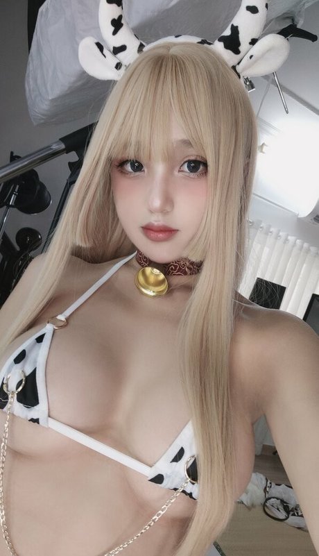 Puypuy Chan exclusive star image