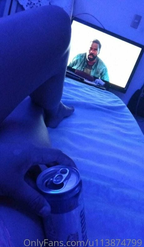 Itzel Loera pornographic model galleries