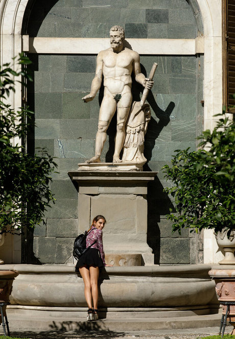 Auromineo model high quality img