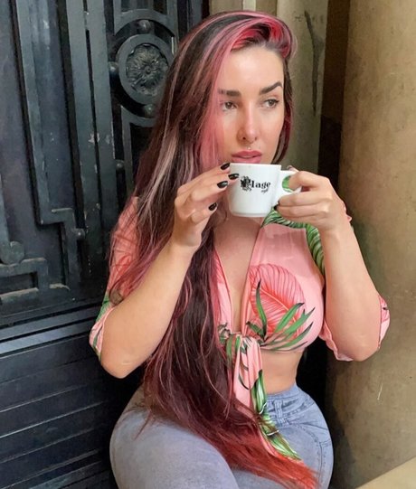 Faby Mendes sex pornstar images