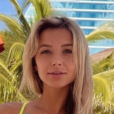 Franceska Fournier pornstar art gallery