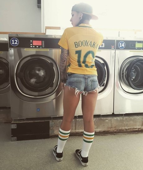 Tatiana Shmaylyuk nude model pictures