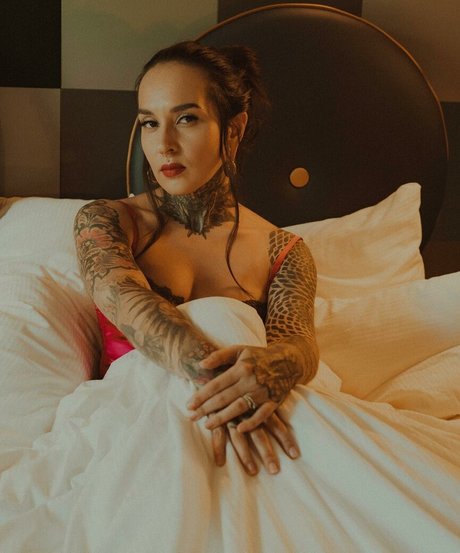 Tatiana Shmaylyuk naked actress photos