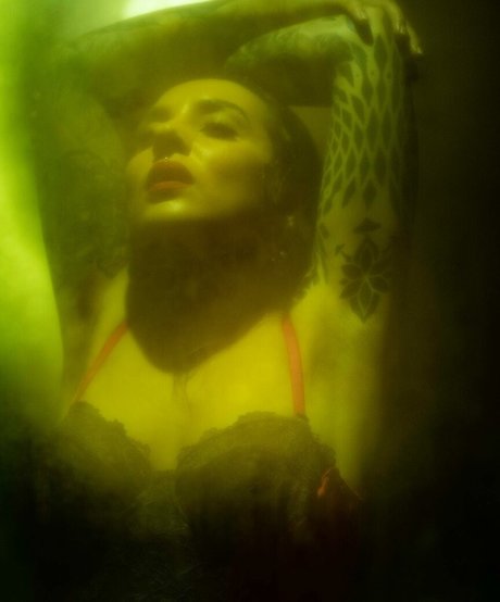 Tatiana Shmaylyuk naked star pic