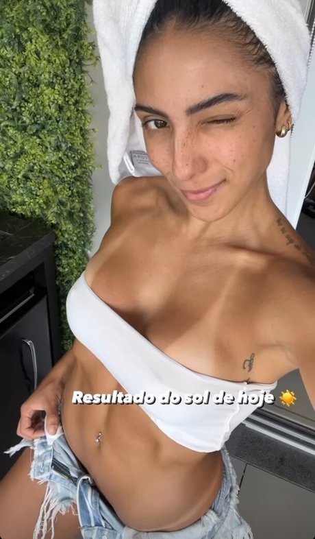 Isadora Nogueira beautiful actress img