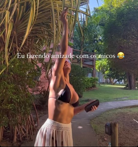 Isadora Nogueira free actress pic